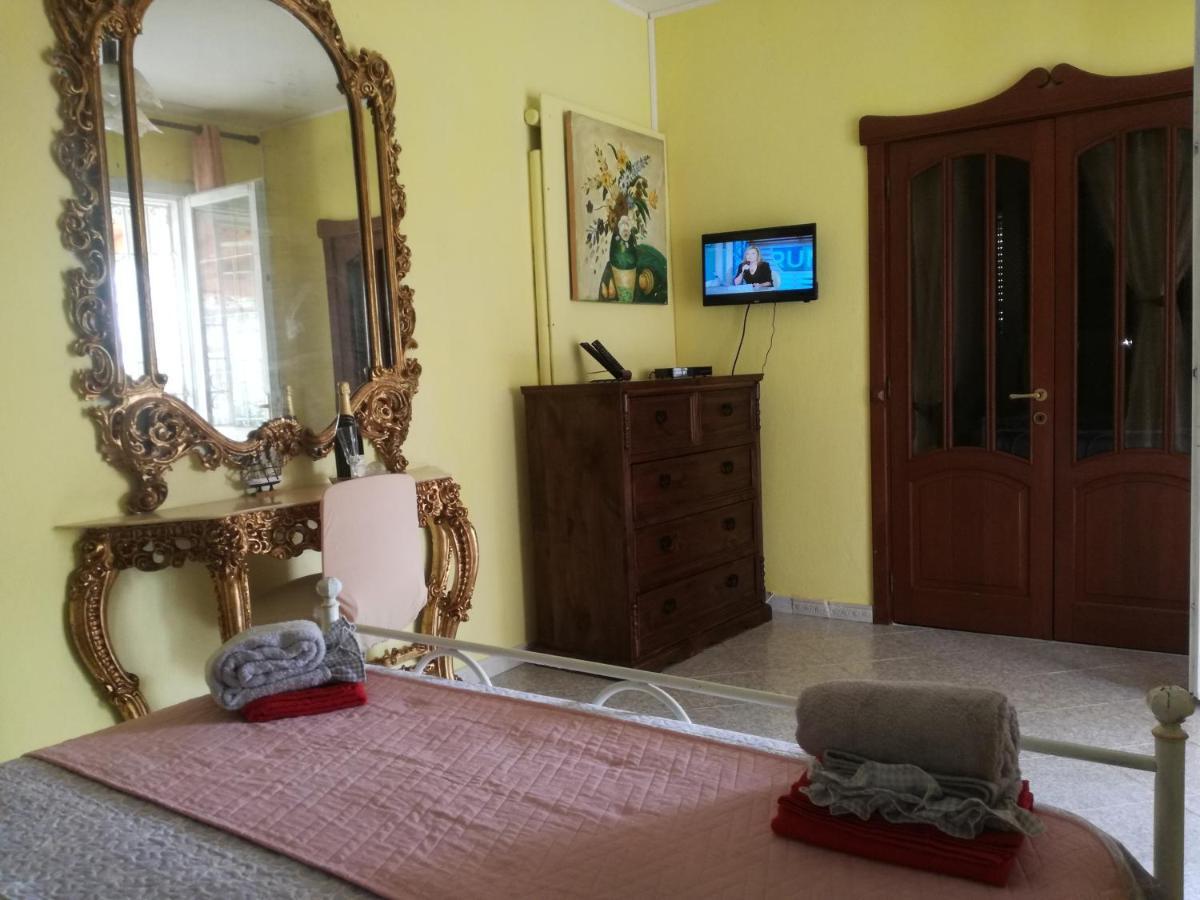 La Finestra Sul Mare Budoni Exterior photo